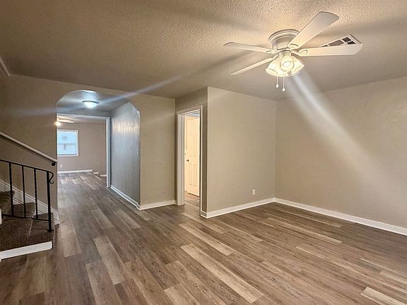 2nd image of 1814 E Cypress Ave
