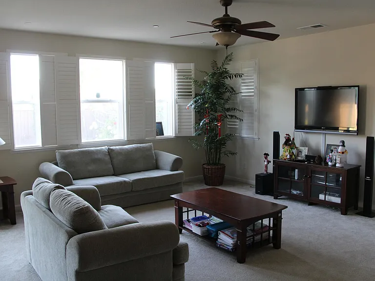 2362 Aguilar Pl — Photo 7