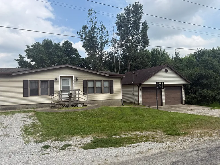 910 N Ealy St — Photo 23