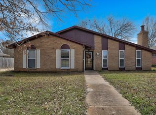 522 Oxford Dr, Sherman, TX 75092