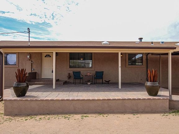 4th image of 818 N 106th St