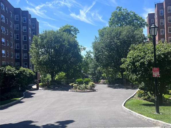 280 Collins Avenue #5J, Mount Vernon, NY 10552