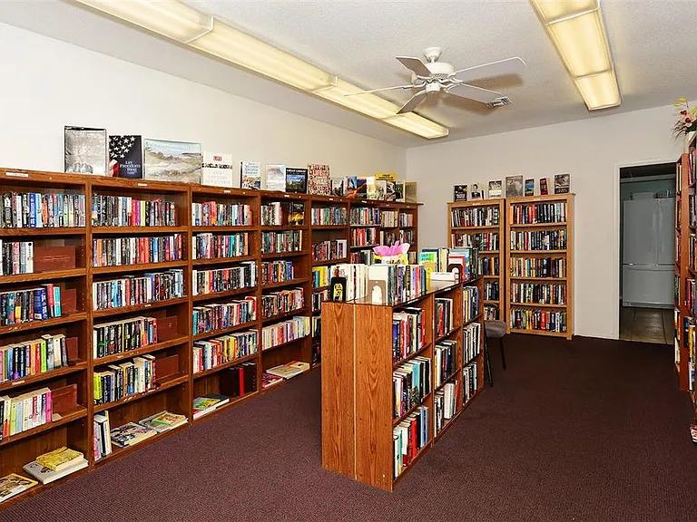 2657 Riverbluff Pkwy #V-122 — Photo 32