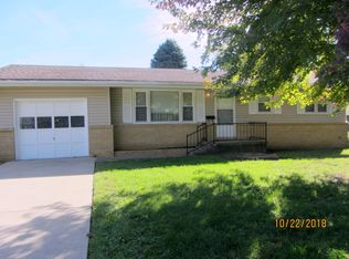 1946 S Lancaster Ave, Springfield, MO 65807
