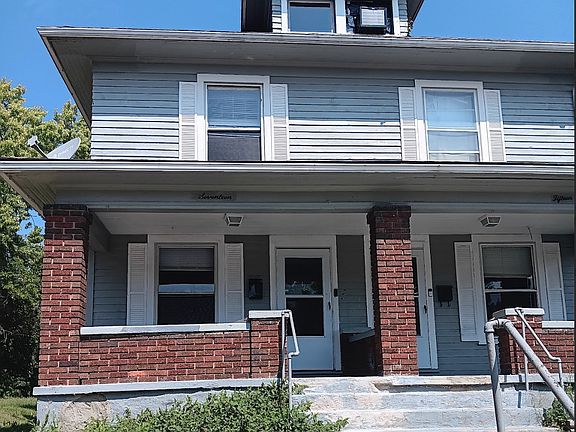 3rd image of 15 W Hudson Ave #17