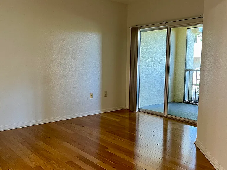 136 SW Peacock Blvd #19-104 — Photo 10