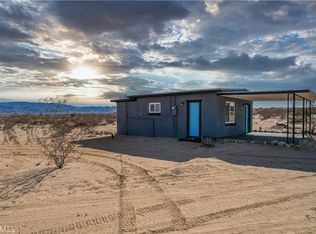 1120 Flohero Ln, Twentynine Palms, CA 92277