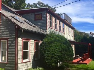 10 Monkey Wrench Ln, Bristol, RI 02809