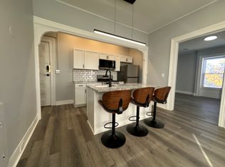 403 Oak St APT 2, Syracuse, NY 13203