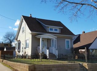3059 S 40th St, Milwaukee, WI 53215