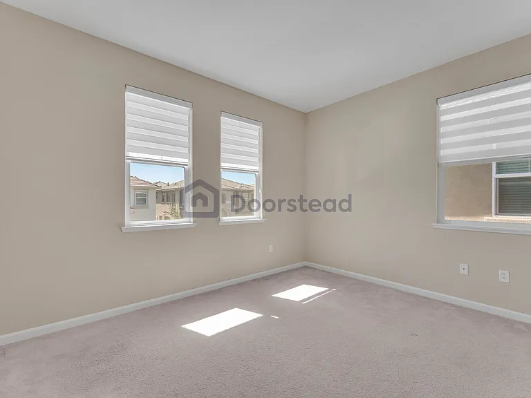 4672 Contralto Dr — Photo 25