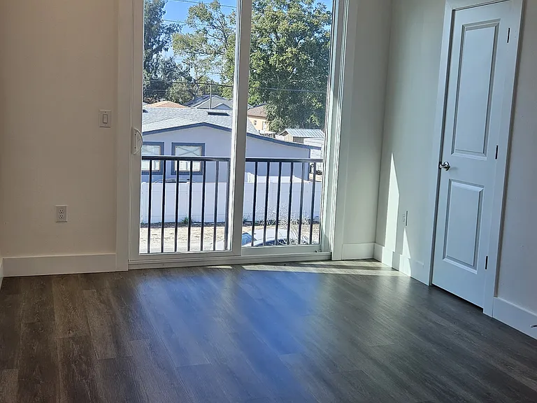 3609 53rd St #2 — Photo 28