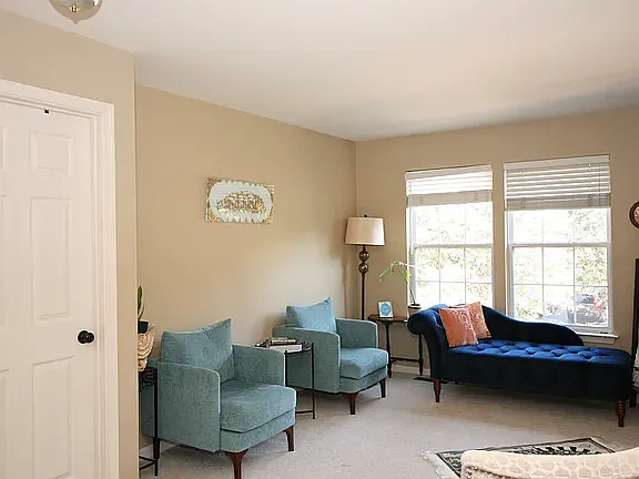 11214 Winding Brook Ln — Photo 3