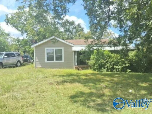 103 Rush St, Opp, AL 36467