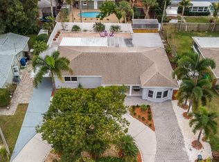 9724 51st Ave N, Saint Petersburg, FL 33708