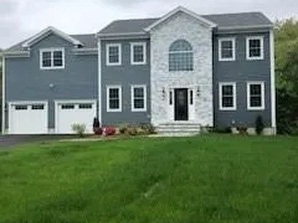 162 Sowams Rd, Barrington, RI 02806
