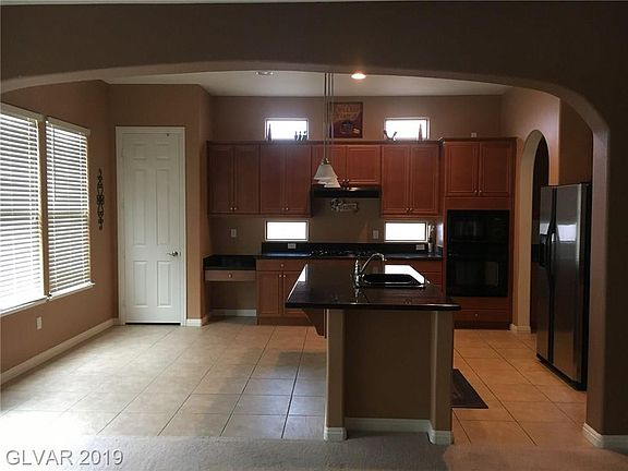 2nd image of 1005 Baronet Dr