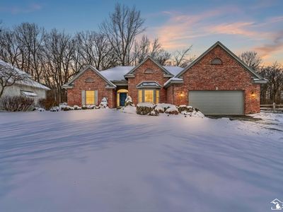 3830 Coachman Dr, Lambertville, MI, 48144