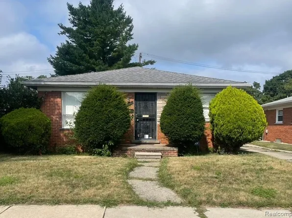 8841 Wormer Ave, Redford, MI 48239