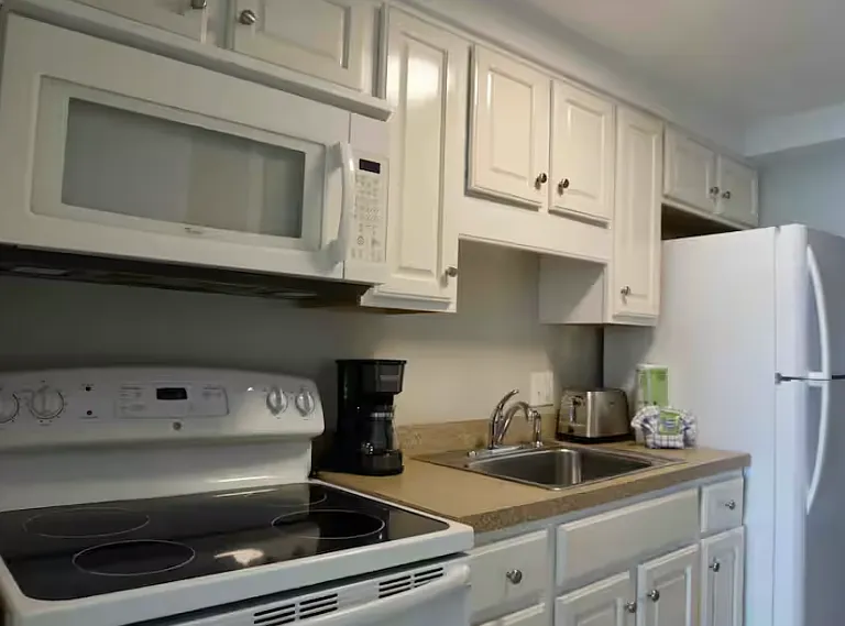 2406 N Ocean Blvd #205 — Photo 7