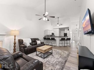 142 Riley Cir, Dawsonville, GA 30534