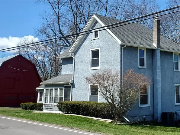 6655 Miller Rd, Newark, NY 14513