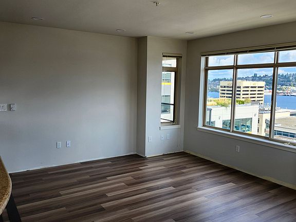 3rd image of 1000 Aurora Ave N Suite 509