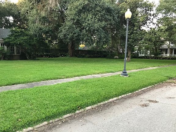 4th image of 812 W Cypress Ave