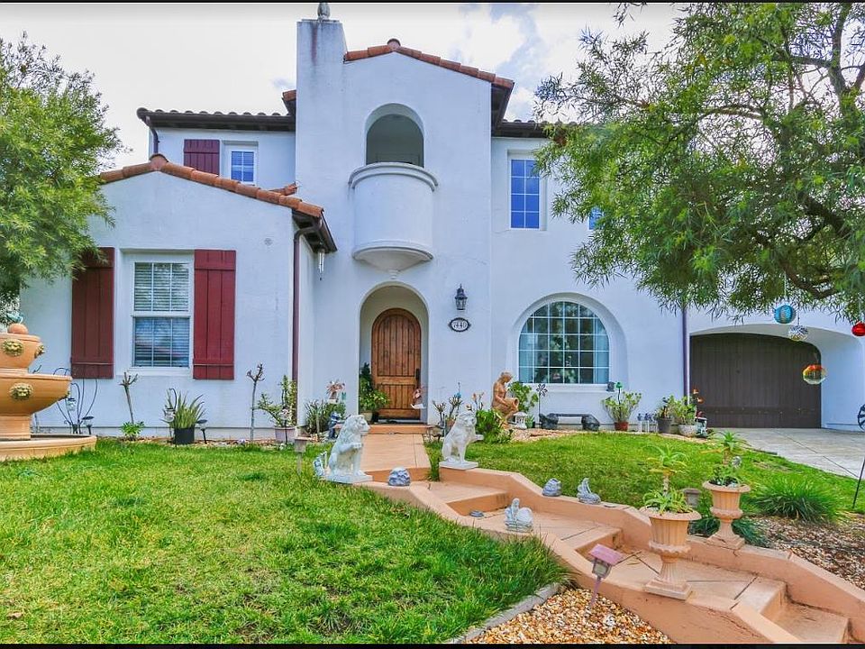 1st image of 7440 Sunningdale Way