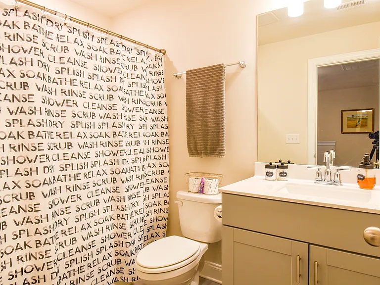 741 Prairie View Dr #1 — Photo 20