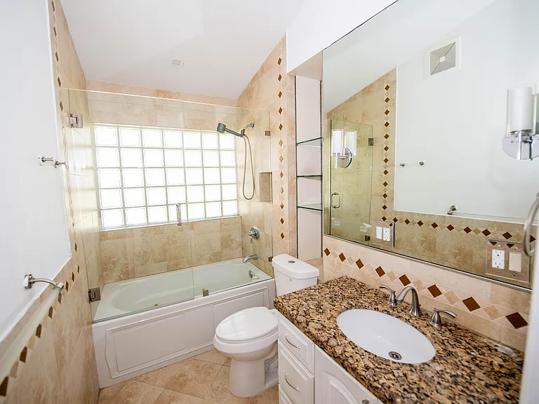 1532 Fletcher St — Photo 34