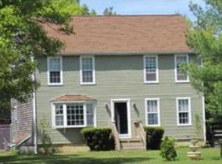 167 Carver Rd, Plymouth, MA 02360