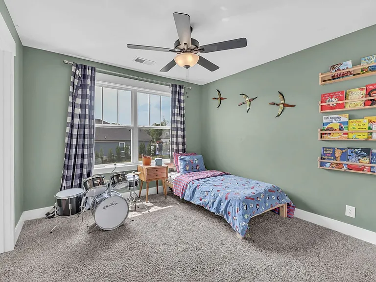 904 Frog Gip Pond Ct — Photo 17