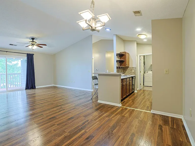 6635 Brigham Sq #7 — Photo 6