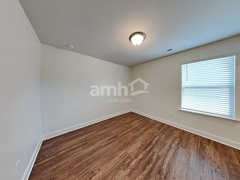 110 Keyser Dr — Photo 20