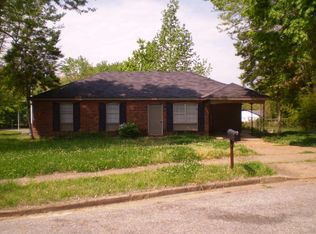 3696 Ridgemont Rd, Memphis, TN 38128