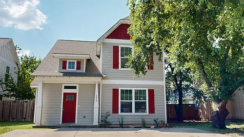 205A Sterling St Photo 1