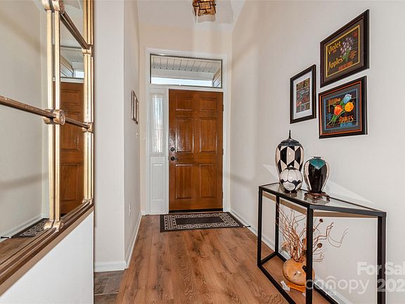 3rd image of 9130 Twilight Hill Ct
