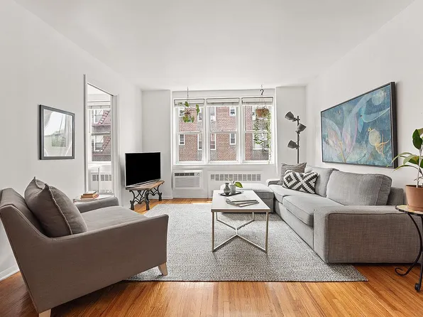 400 E 17th St APT 512, Brooklyn, NY 11226