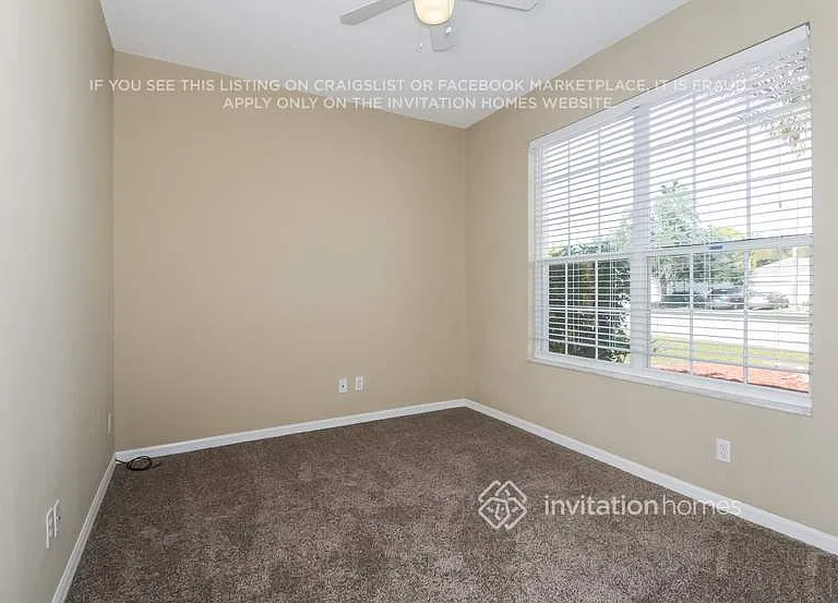 362 Fareham Dr — Photo 15