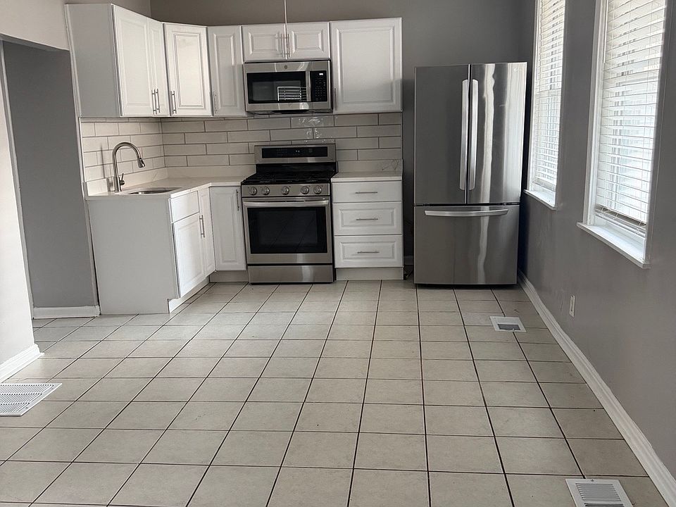 1st image of 4545 S Wolcott Ave #2RB