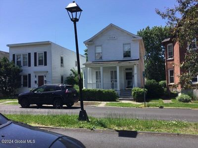 463 8th Avenue, Troy, NY, 12182