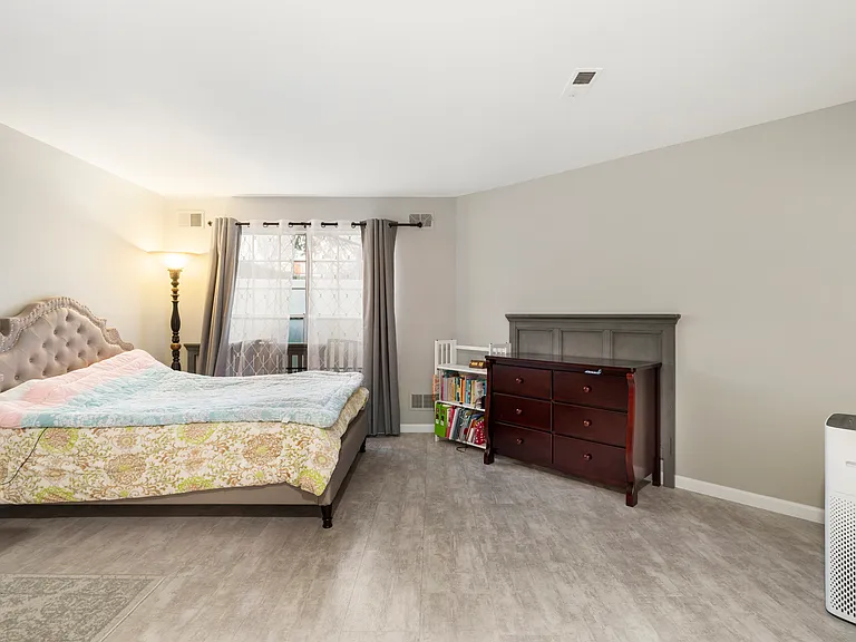 223 Village Circle Dr #223 — Photo 12