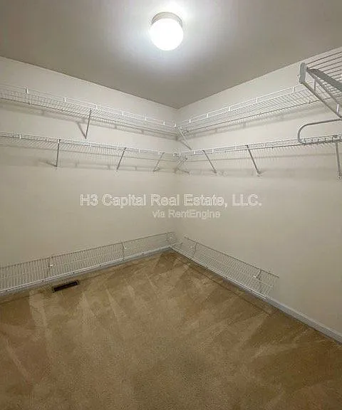 2209 Tigers Way — Photo 31