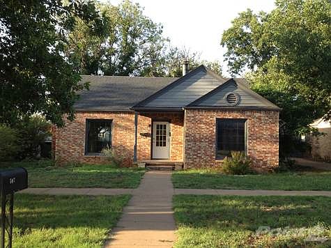 507 AVE H SE WELCOME HOME :)