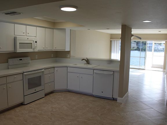 4th image of 11644 SW Egret Cir #Crystal