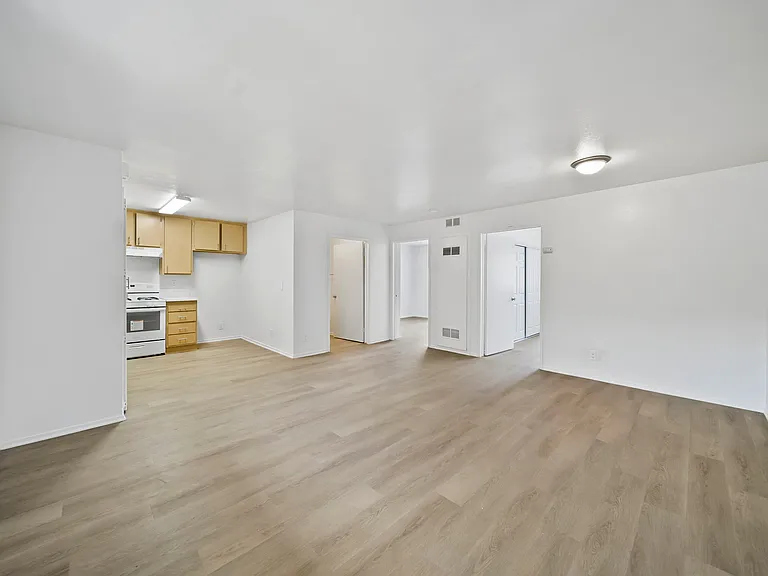 144 Union Pl — Photo 8