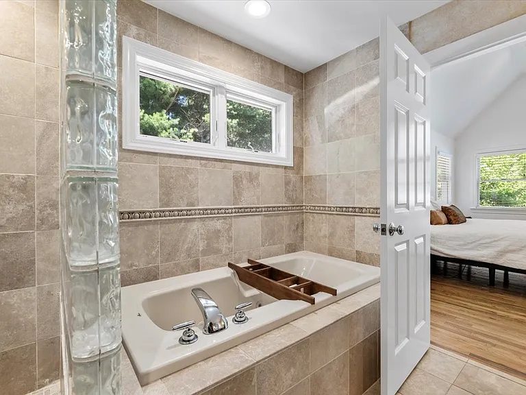6 Bennett Dr — Photo 19