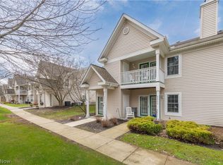 22550 Lenox Dr, Fairview Park, OH 44126