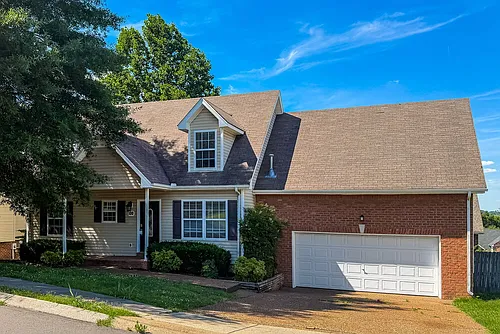 100 Homestead Ln Photo 1